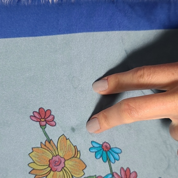 FRANCO FERRARI 100% Silk Blue Floral and Chain Pattern Scarf Extra Large - Picture 11 of 16